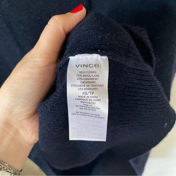 Vince Women's Wool & Cashmere Turtleneck Sweater in Navy Blue Size XS - Picture 5 of 5